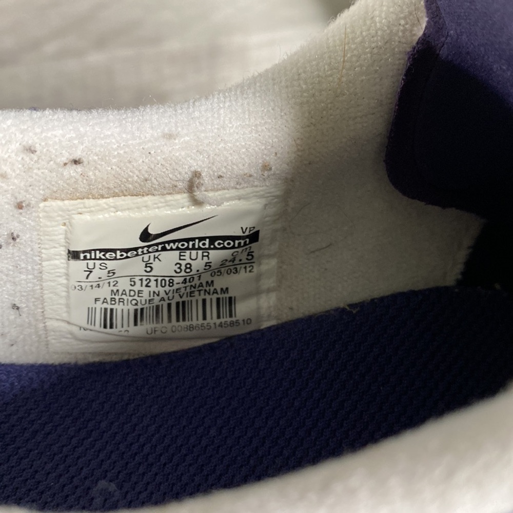 Purple Nike Running Sneaker - Picture 7 of 7